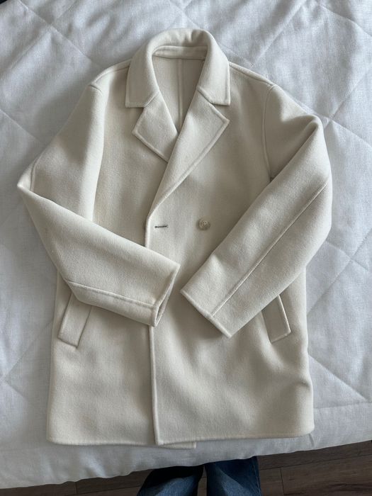 Пальто Uniqlo, бежевое