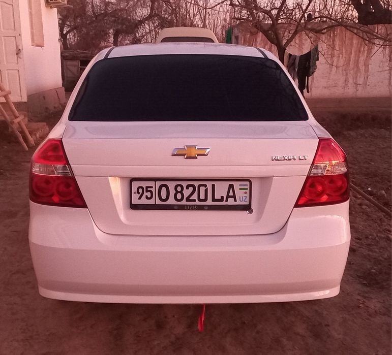 Neksiya 3 2-pazitsiya