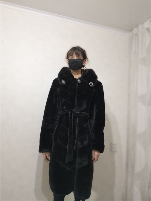 Шуба мутон отделка норкой