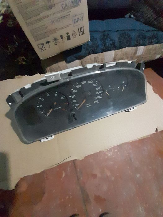 Мазда кронуска шиток прибор сатылады