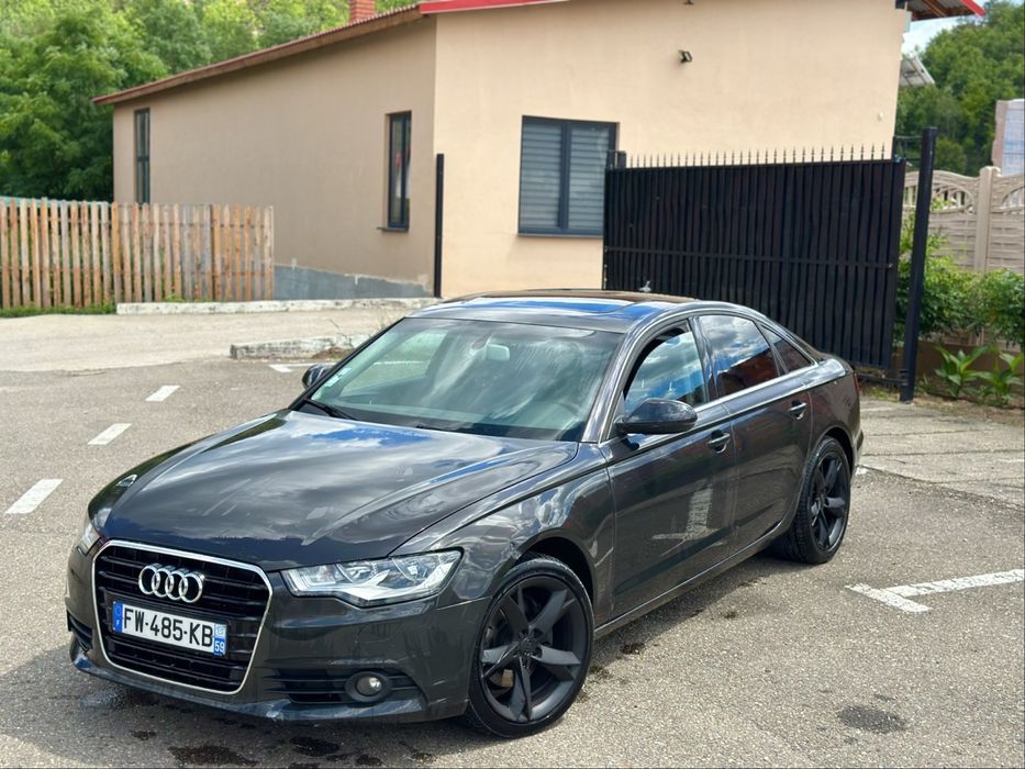 AUDI A6