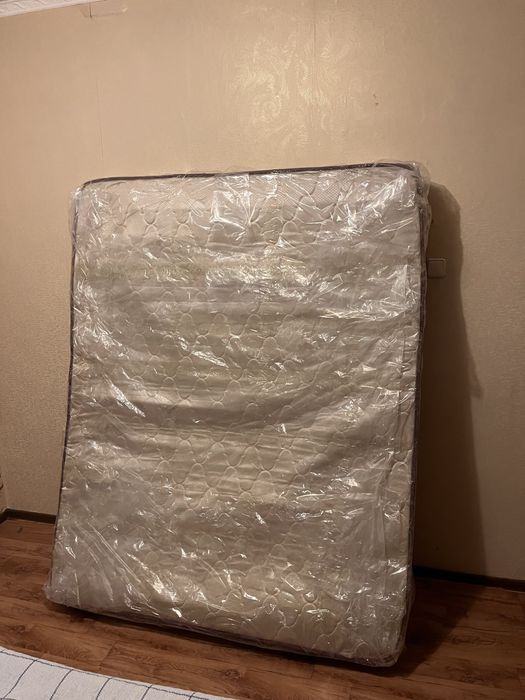 Б/У Матрас 150Х200