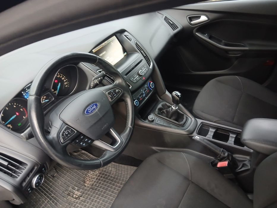 Ford focus 2016 luna8 euro6 diesel 1,5