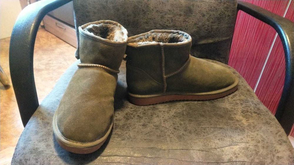 уги, новые замша и мех.