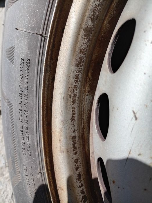 Джанти с гуми 5х120 R16  VW T5 4бр.