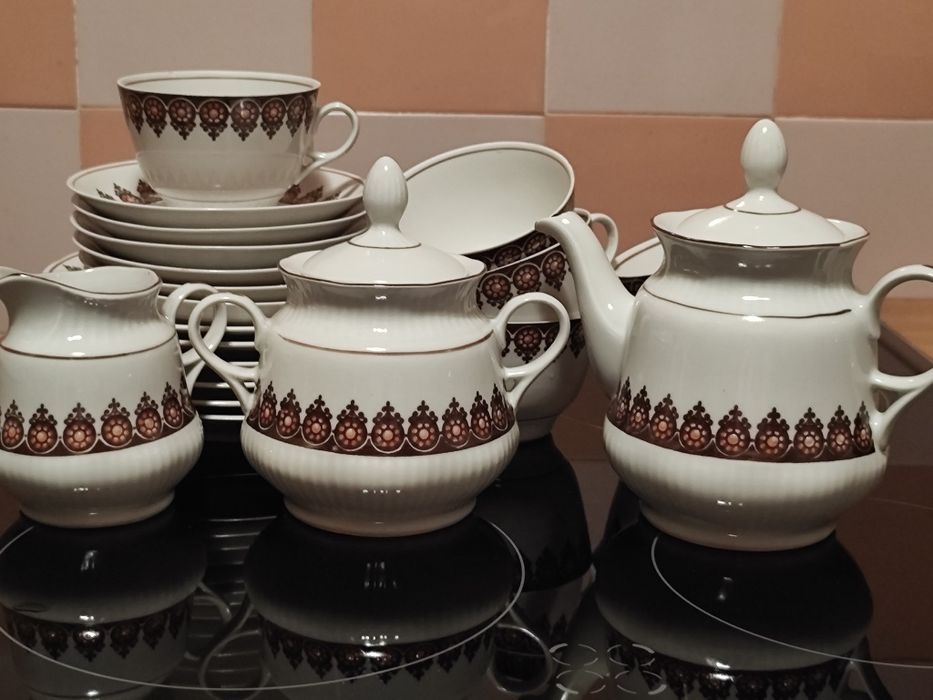 Сервиз чайный из 21 предмета