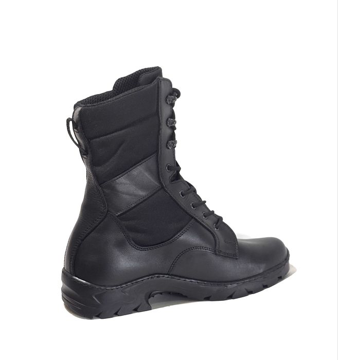 Bocanci militari iarna politie jandarmerie m4