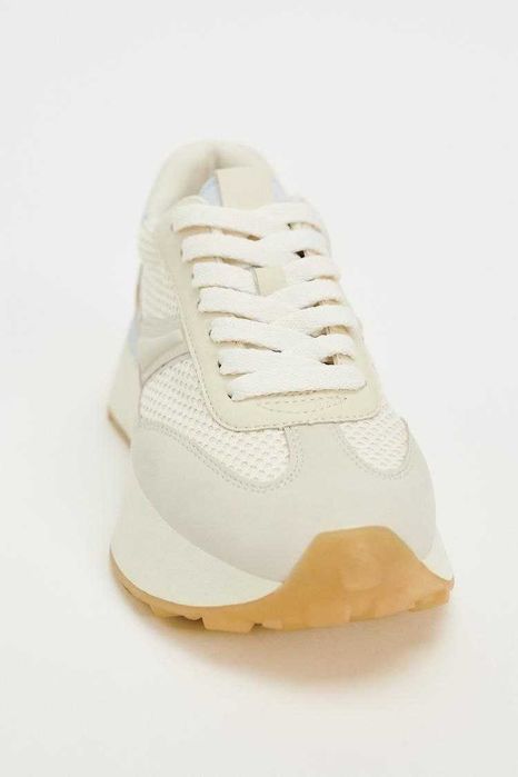 Кроссовки женские Zara