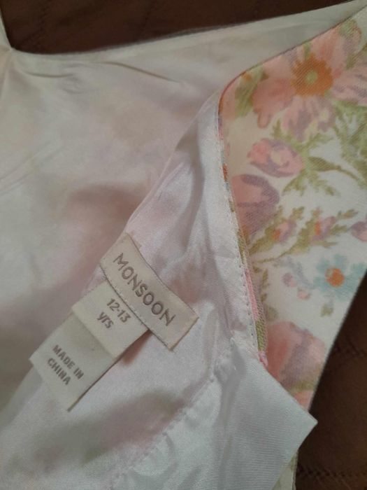 Rochita Monsoon 146-152 cm/12 ani