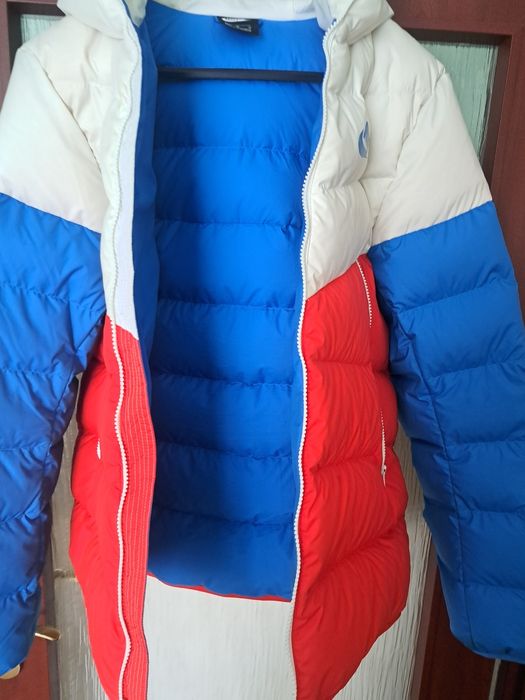 Geaca de iarna calduroasa Nike