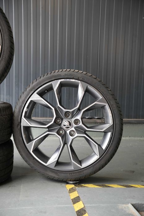 Jante Skoda Superb 225/35/19 Vara Seat Mercedes Audi