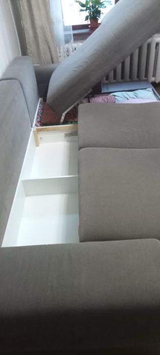 Диван в хорошем состоянии