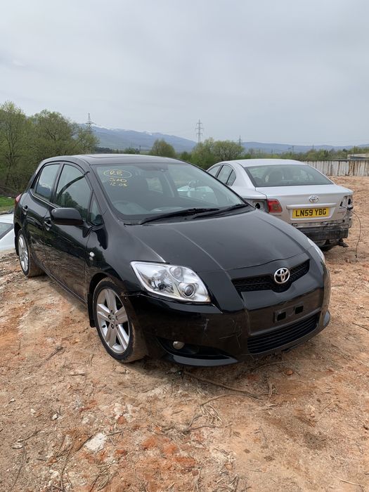 НА ЧАСТИ! Toyota Auris 2.2 177 D-Cat  Перфектни дюзи