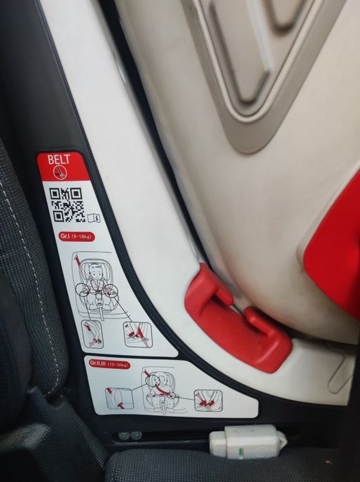 Детско столче за кола Chicco Youniverse Fix, 9-36 кг.