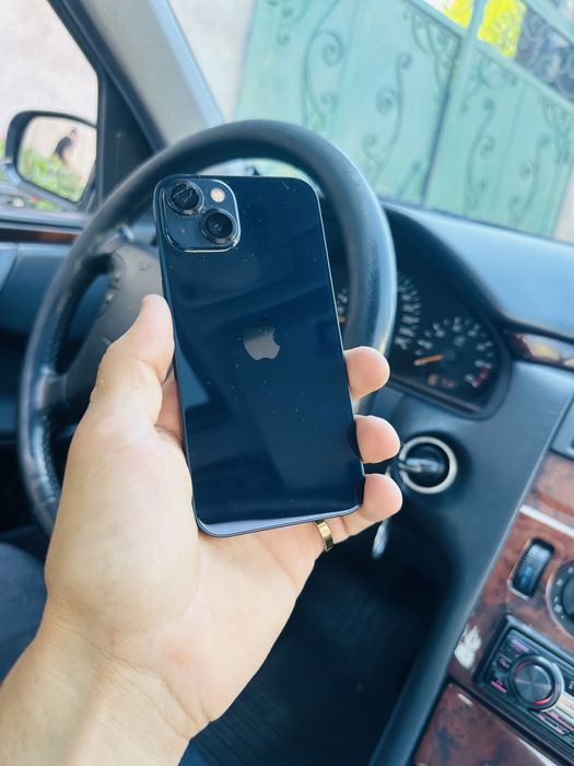 Iphone 13 в хорошем состояний