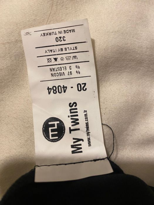 Rochie elegantă cu motiv floral