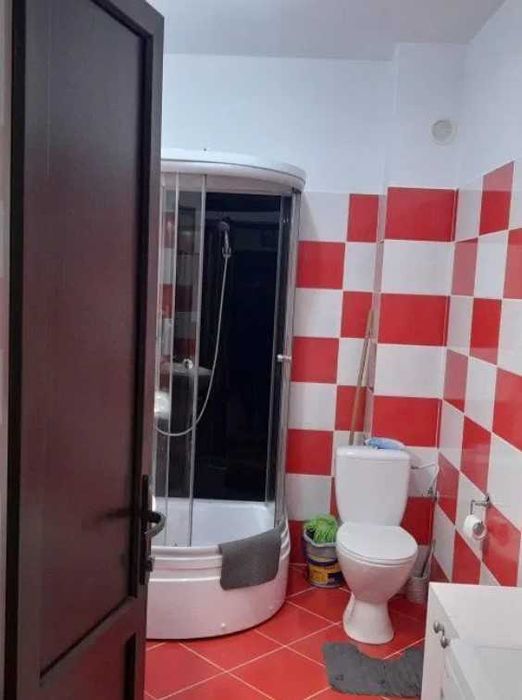 Дава се под наем Тристаен апартамент в Пловдив, Остромила - 87 кв.м за 280.5 € - Снимка #2