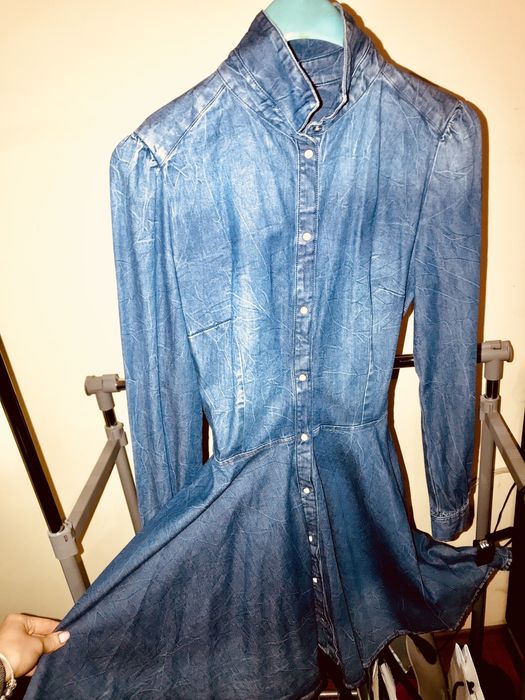 Guess - дамска дънкова рокля