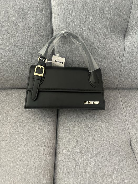 Дамски чанти  Pinko, Chanel, Guess, Jacquemus