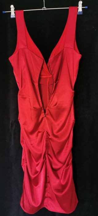 Червена рокля на Kris fashion, р. М
