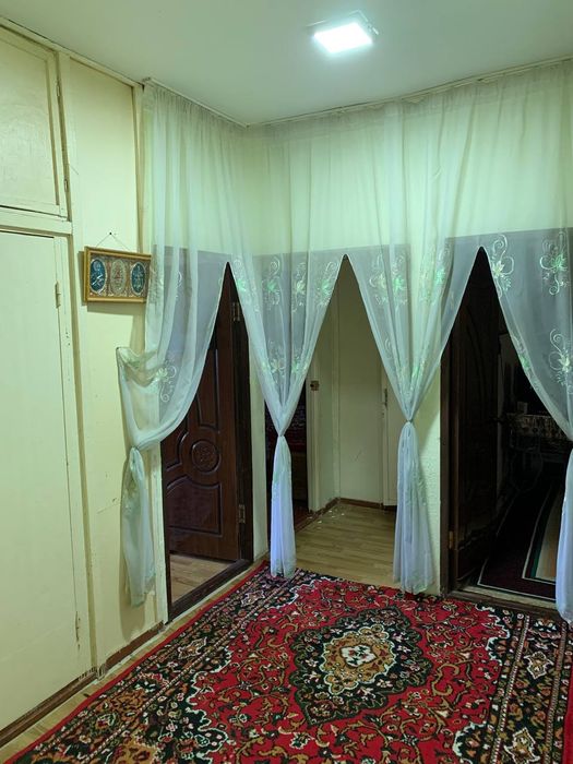 Срочна.! Продается 3х ком 4 етаж