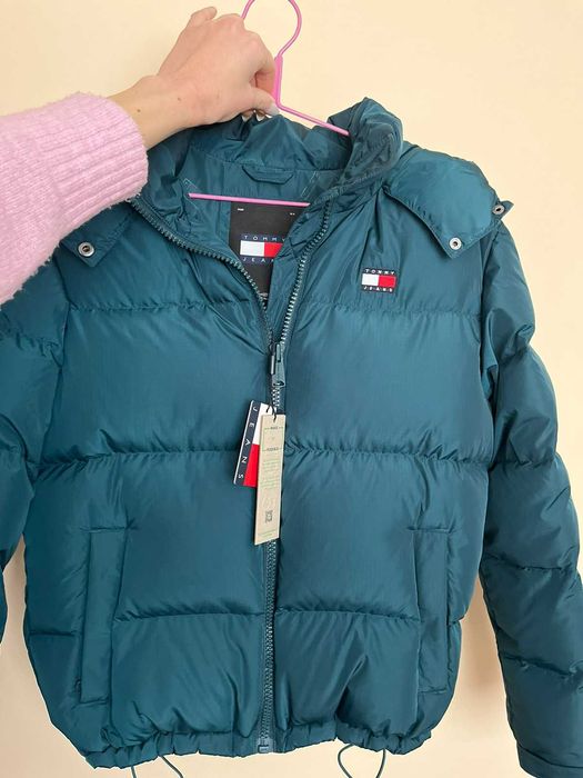 Ново оригинално зимно пухено яке Tommy Jeans Alaska размер ХС отг на С