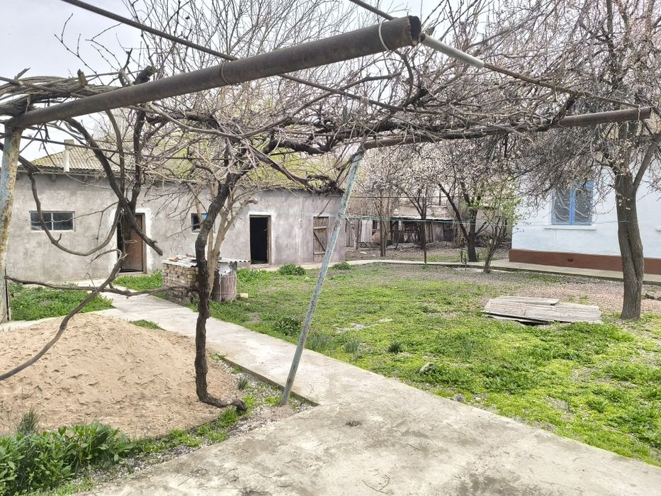 Продаётся дом в городе Дустабад (Солдатский)