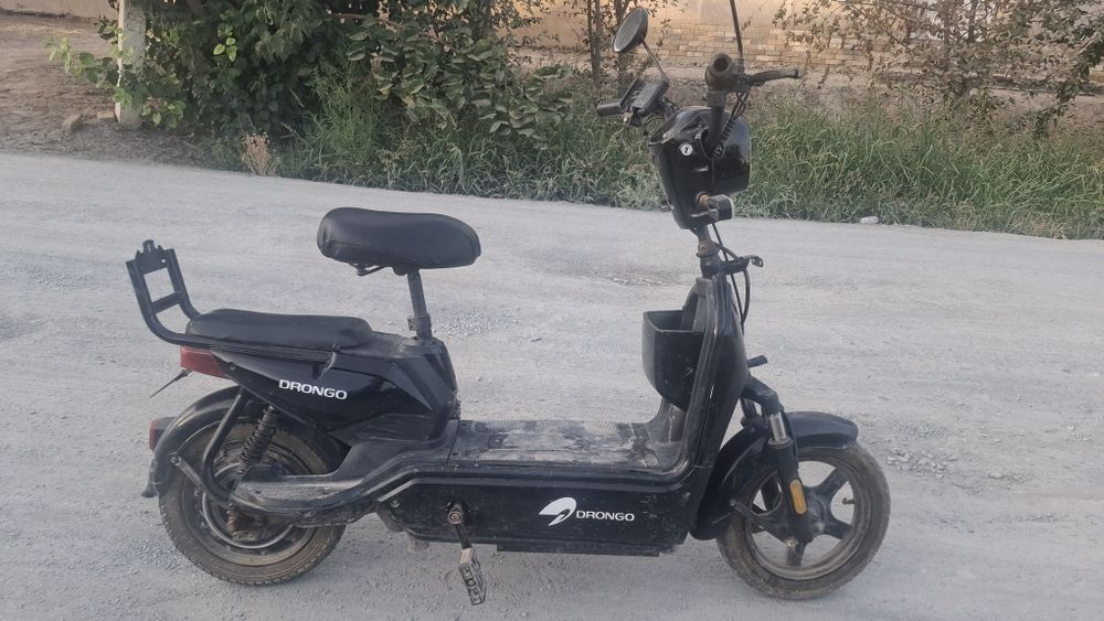 Skuter Drongo sotiladi