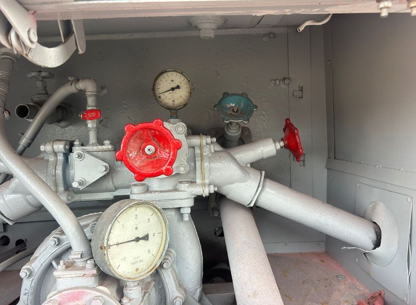 Пожарная машина Зил АЦ 40