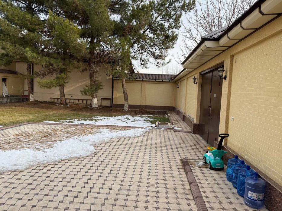 Участок Дормон сотилади