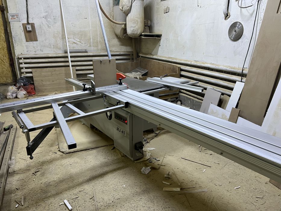 Распилочный станок Город Астана срочно