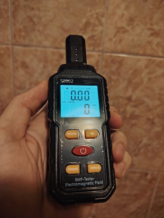 Detector unde electromagnetice EMF S8602 – Aparat măsurare radiații EMF – NOU