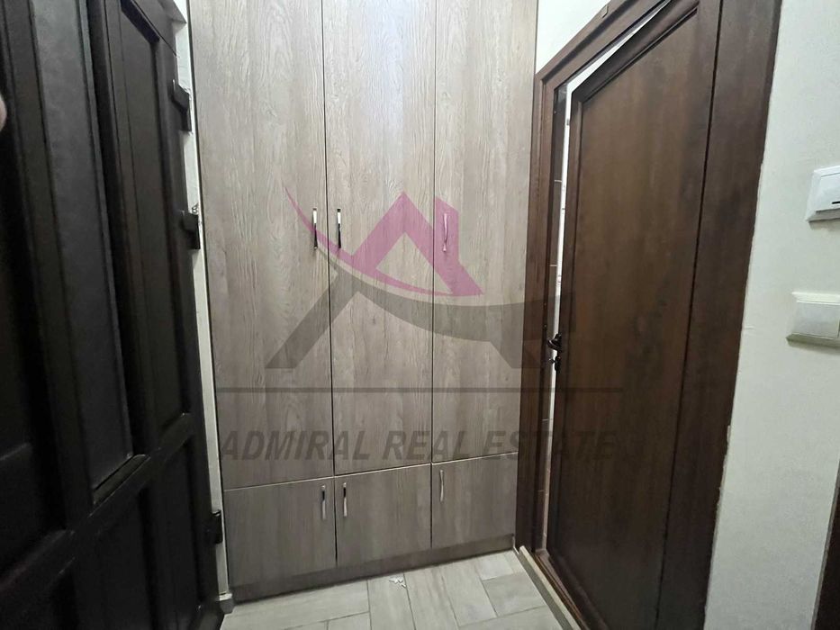 Дава се под наем Едностаен апартамент в Варна, Колхозен пазар - 25 кв.м за 273.87 € - Снимка #1