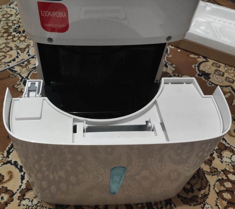 Продам осушитель воздуха BALLU home