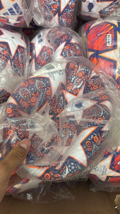 Оригинальные мячи из адидас