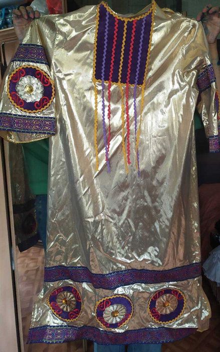 Таджикский национальный костюм