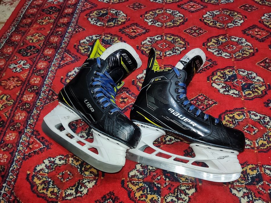 Хоккейные коньки Bauer Supreme M4