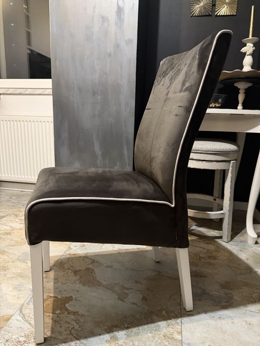 Scaun modern catifea