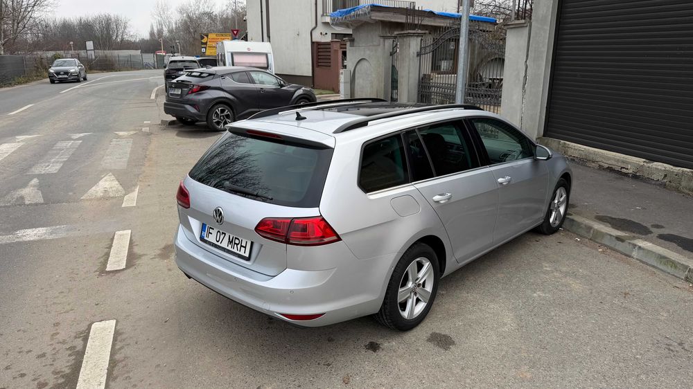 Volkswagen Golf 1.6 TDI DSG Highline