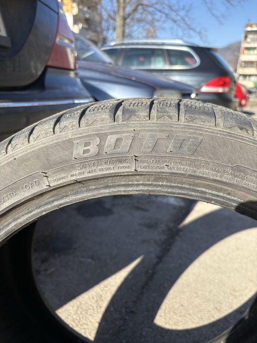 Всесезонна гума 18 цола 245/40