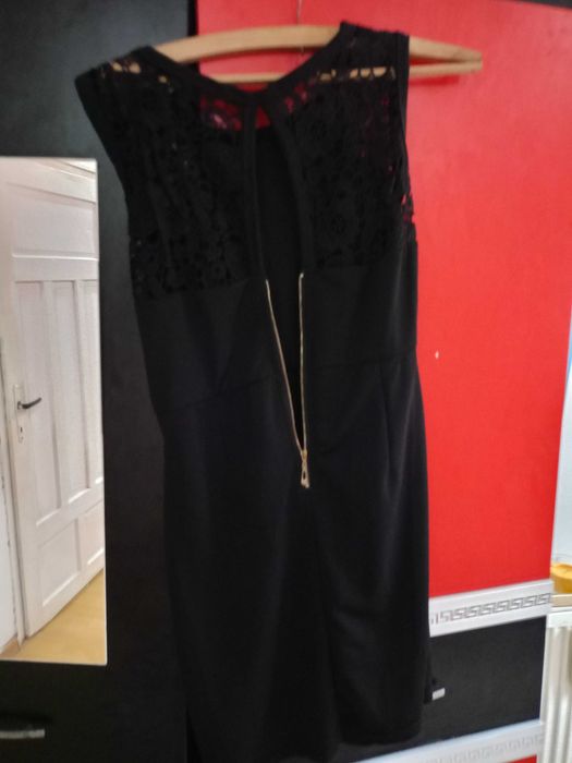 Черна официална рокля