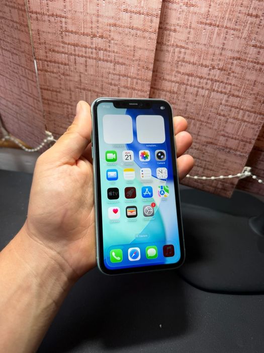 IPhone 11 Verde, Memorie 64GB, 84% Baterie, iOS 26.5 Arad • OLX.ro