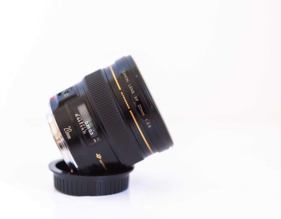 Obiectiv CANON 20mm f2.8 USM Ultrawide FullFrame La cutie