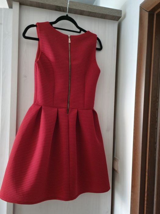 Елегантни  рокли