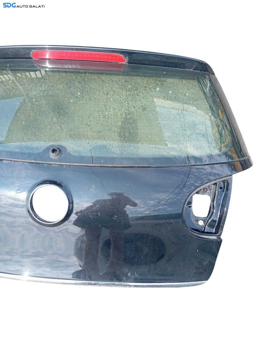 Haion Hayon Portbagaj Dezechipat cu Luneta Geam Sticla cu Inceput de Rugina Volkswagen Golf 5 Hatchback 2004 - 2008 Culoare LC9X [V0468]