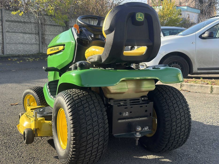 Tractoras de Tuns iarba John Deere X320 22HP Kawasaki