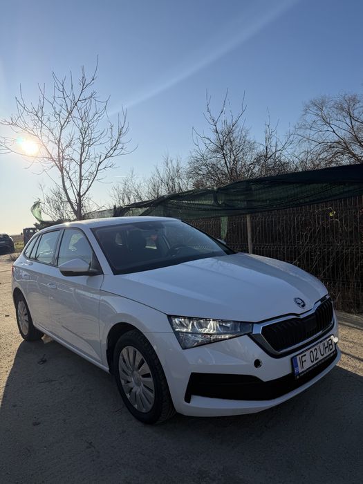 Skoda Scala 2020 64.000 KM 1.0 BENZINA usor avariat / avariate