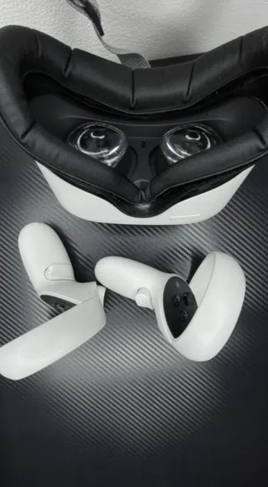 Meta quest 2 VR + кейс + bobovr