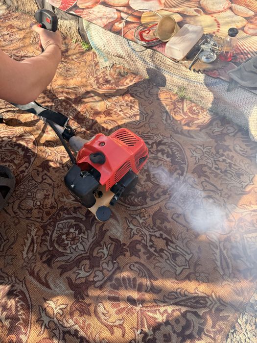 Продам Бензиновый триммер