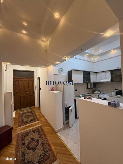 De inchiriat: Apartament cu 3 camere in zona Ultracentral